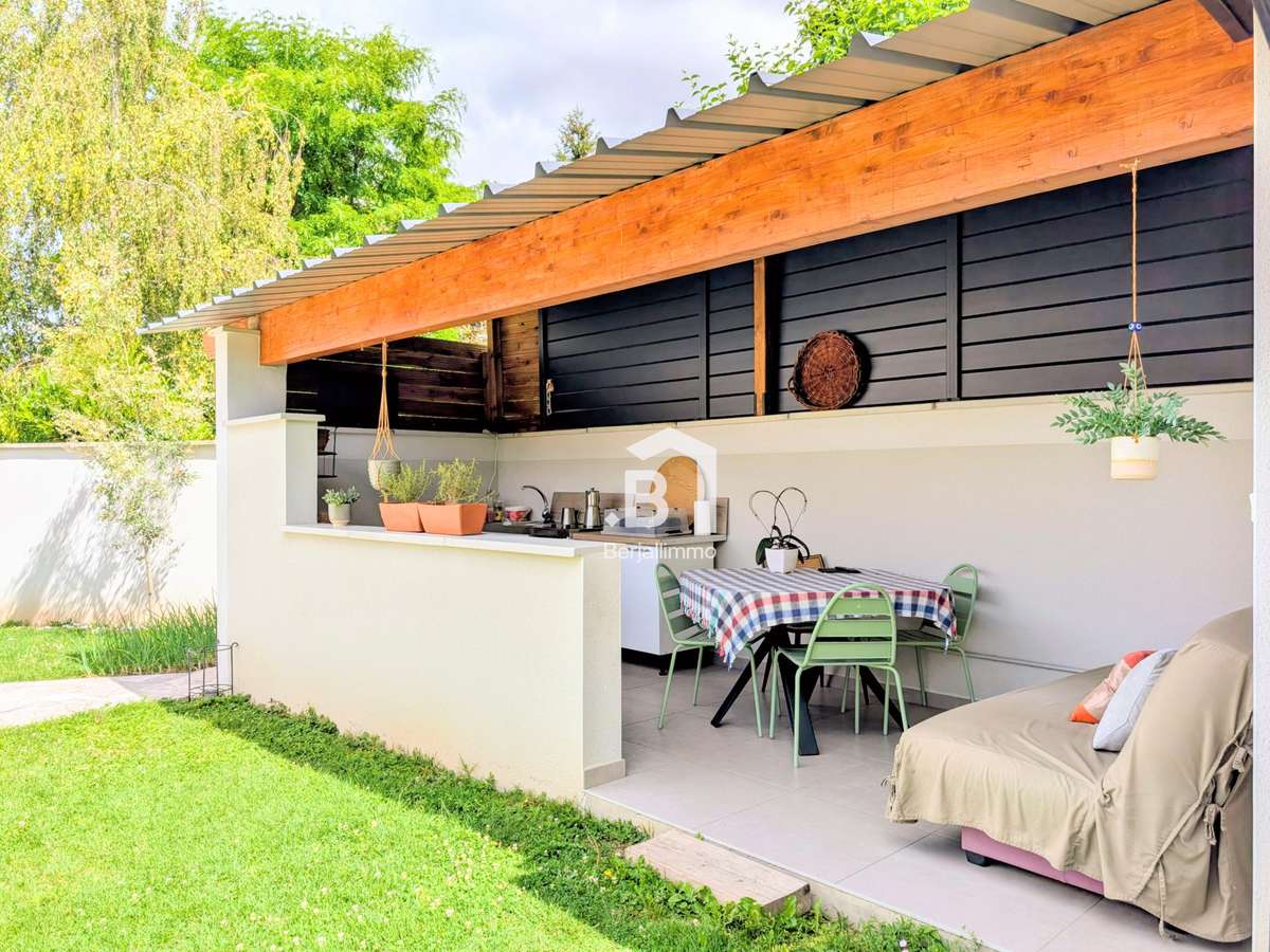 House Ruy-Montceau