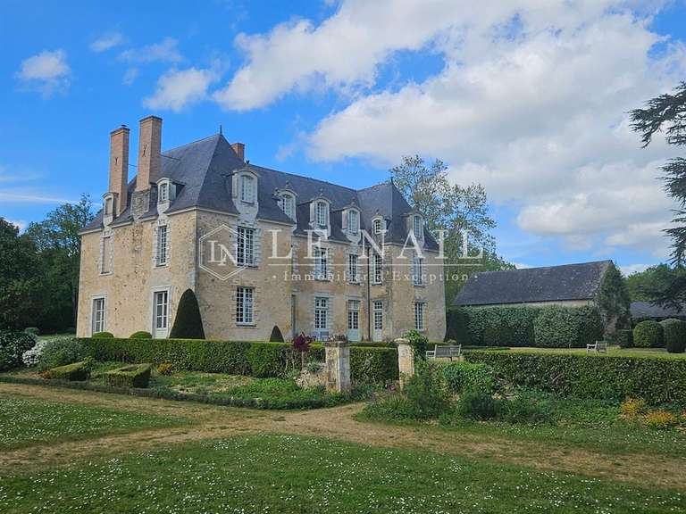 Château Sablé-sur-Sarthe - 10 chambres - 750m²