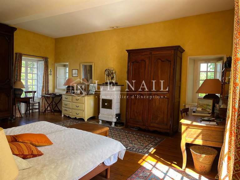 Maison Sablé-sur-Sarthe - 11 chambres - 385m²