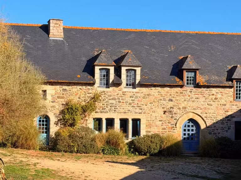 Manoir avec Vue sur mer Sables-d-or-les-pins - 15 chambres - 501m²