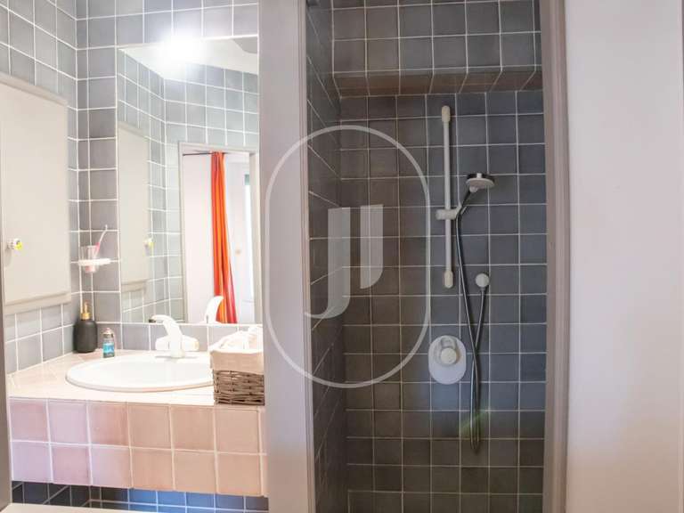 Maison Sablet - 6 chambres - 335m²