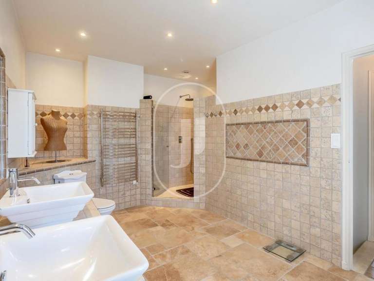 Maison Sablet - 6 chambres - 370m²