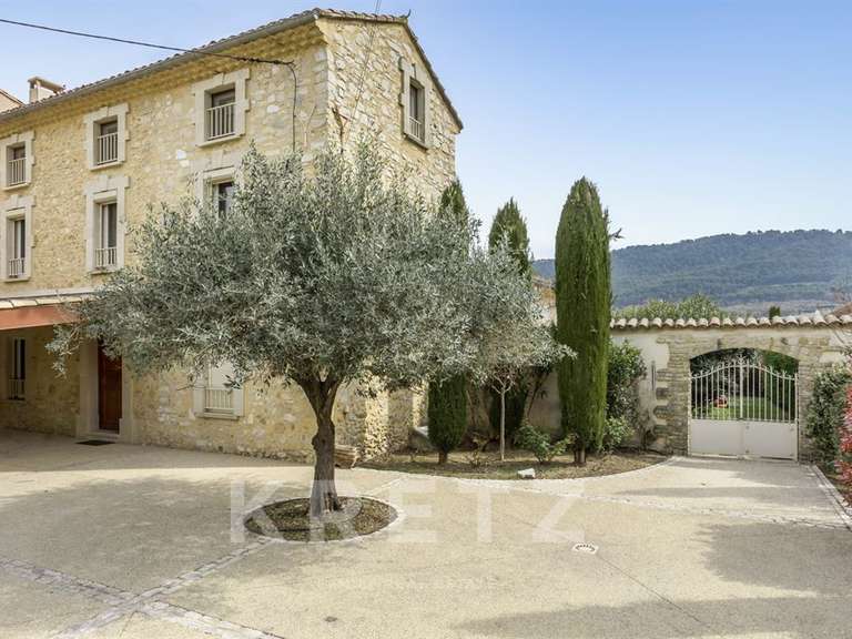 Maison Sablet - 6 chambres - 340m²