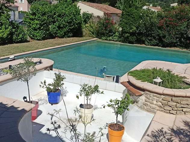 Maison Sablet - 6 chambres - 340m²