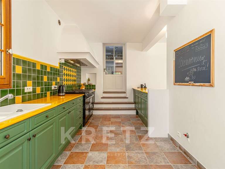 Maison Sablet - 5 chambres - 230m²