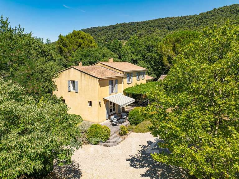 Maison Sablet - 5 chambres - 230m²
