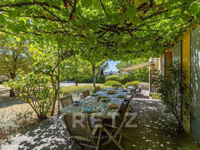 Maison Sablet - 5 chambres - 230m²
