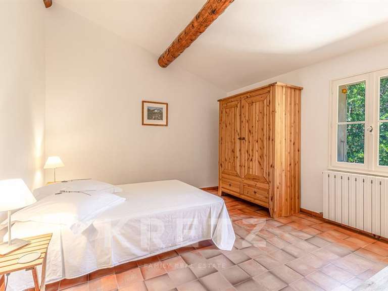 Maison Sablet - 5 chambres - 230m²