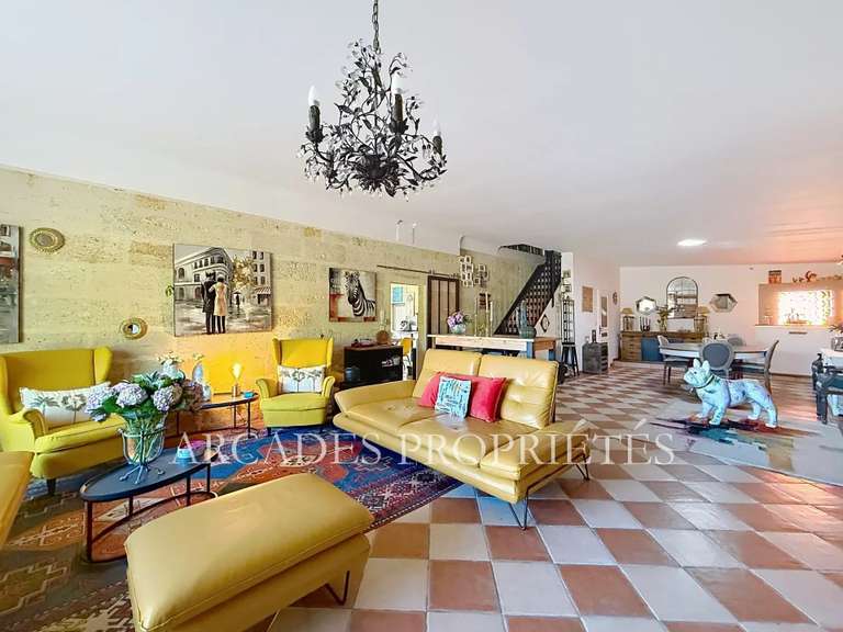 Propriété Sablons - 9 chambres - 370m²
