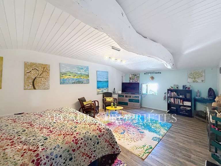 Propriété Sablons - 9 chambres - 370m²