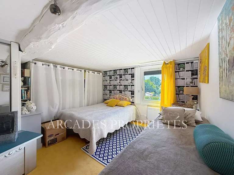 Propriété Sablons - 9 chambres - 370m²
