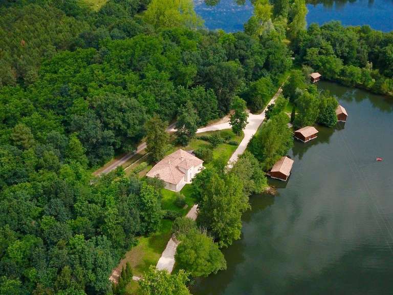 Terrain Sablons - 9 chambres - 274m²