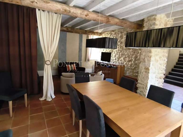 Propriété Sabran - 1 chambre - 710m²