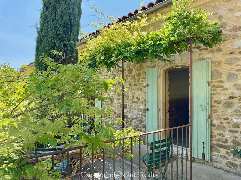 Propriété Sabran - 16 chambres - 670m²