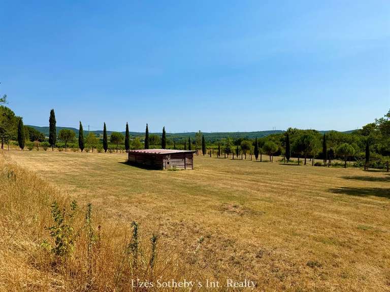 Propriété Sabran - 16 chambres - 670m²