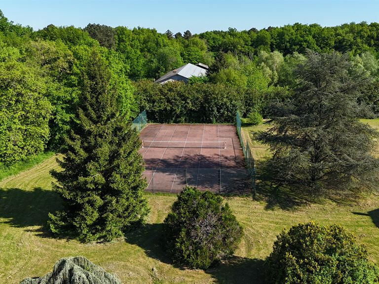 Maison Saché - 14 chambres - 620m²