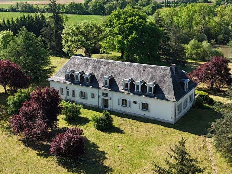 House Saché - 14 bedrooms - 620m²