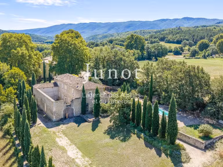 Maison Saignon - 6 chambres - 550m²