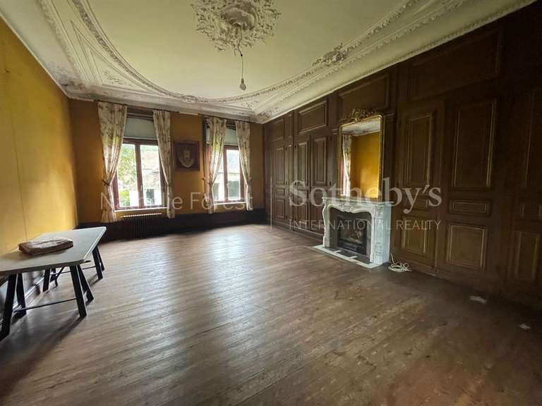 Maison Sailly-lez-Lannoy - 6 chambres - 300m²