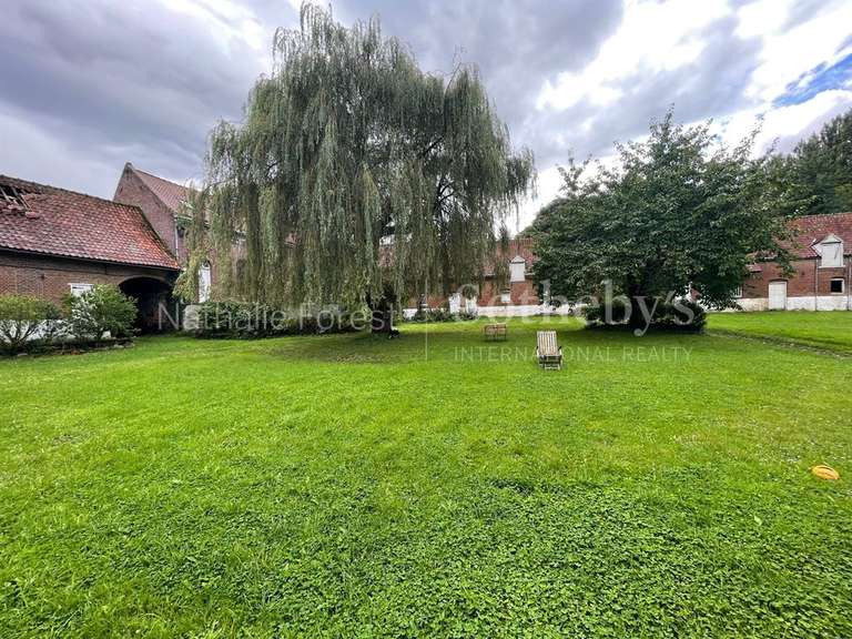Maison Sailly-lez-Lannoy - 6 chambres - 300m²