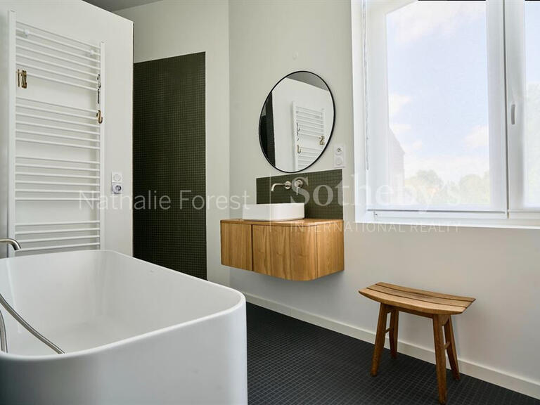 Maison Sainghin-en-Mélantois - 5 chambres - 215m²