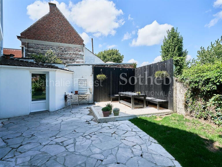 Maison Sainghin-en-Mélantois - 5 chambres - 215m²