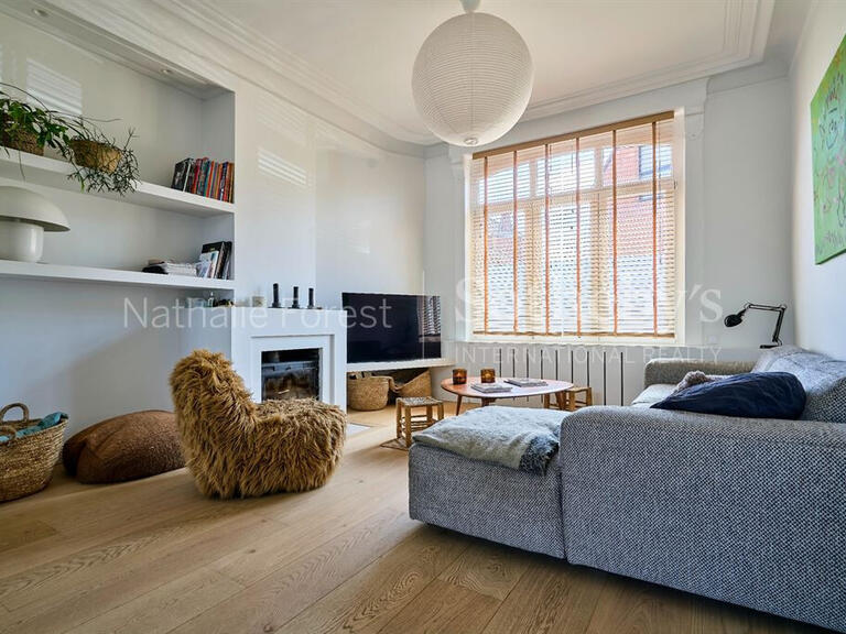 Maison Sainghin-en-Mélantois - 5 chambres - 215m²