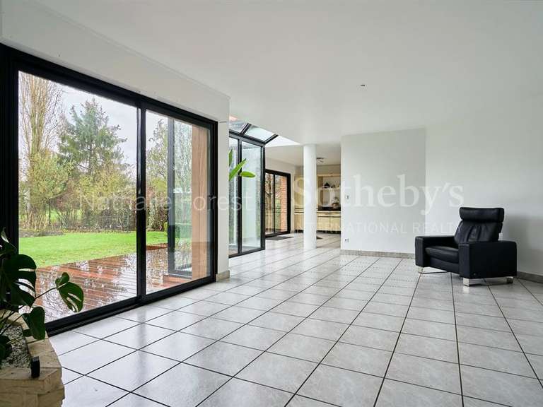Maison Sainghin-en-Mélantois - 4 chambres - 225m²