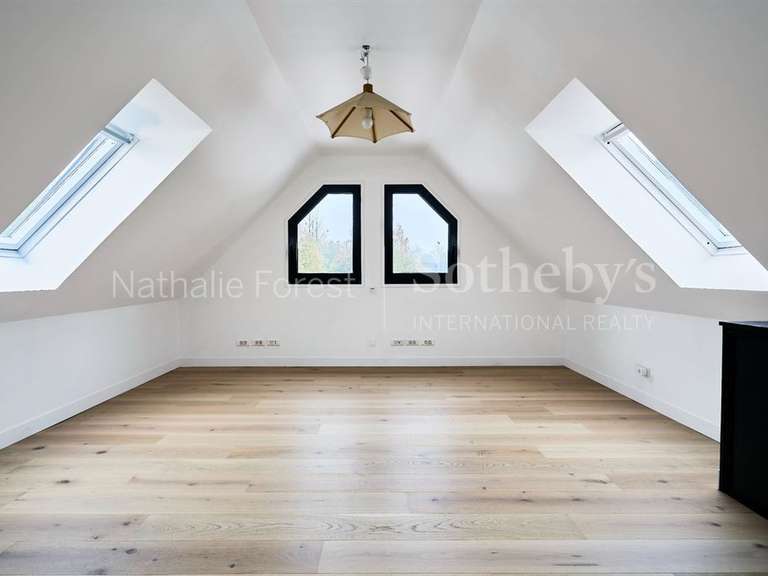 Maison Sainghin-en-Mélantois - 4 chambres - 225m²