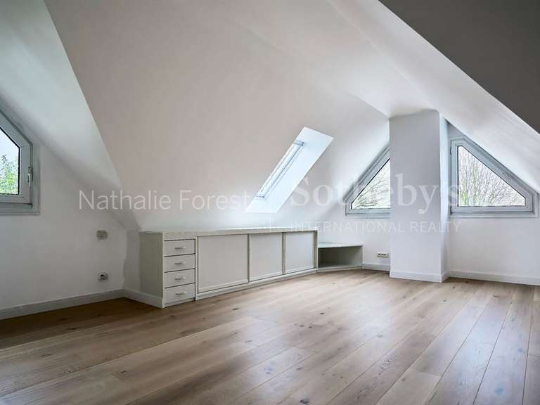 Maison Sainghin-en-Mélantois - 4 chambres - 225m²