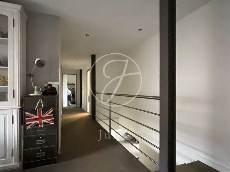 Maison Sainghin-en-Mélantois - 5 chambres - 217m²