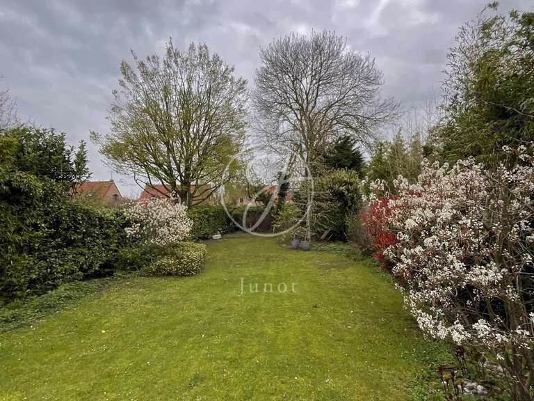 Maison Sainghin-en-Mélantois - 5 chambres - 217m²