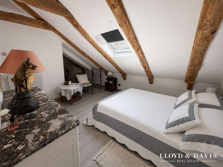 Maison Saint-Agrève - 7 chambres - 286m²