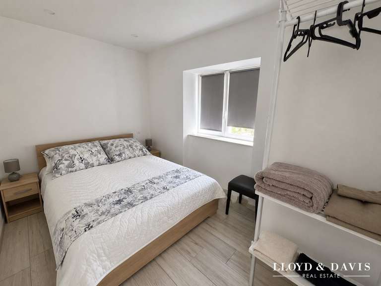Maison Saint-Agrève - 7 chambres - 286m²