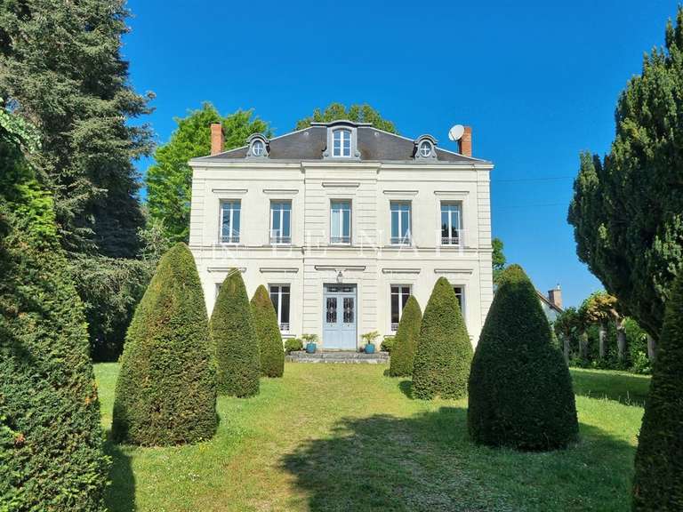 Maison Saint-Aignan - 4 chambres - 250m²