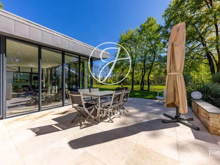 Maison Saint-Aignan-Grandlieu - 4 chambres - 651m²