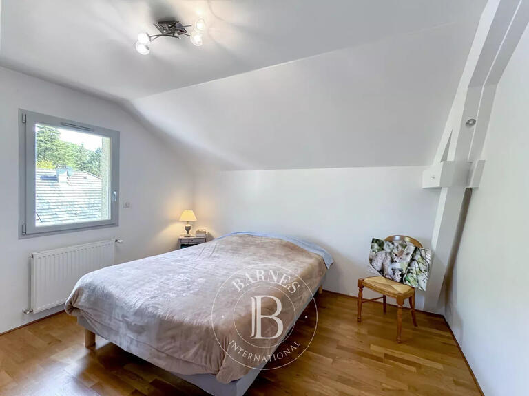House Saint-Alban-Leysse - 4 bedrooms - 155m²