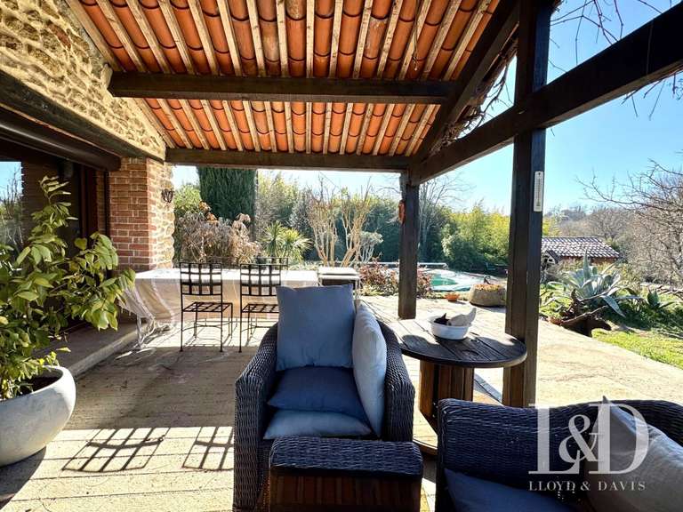 Maison Saint-Ambroix - 4 chambres - 250m²