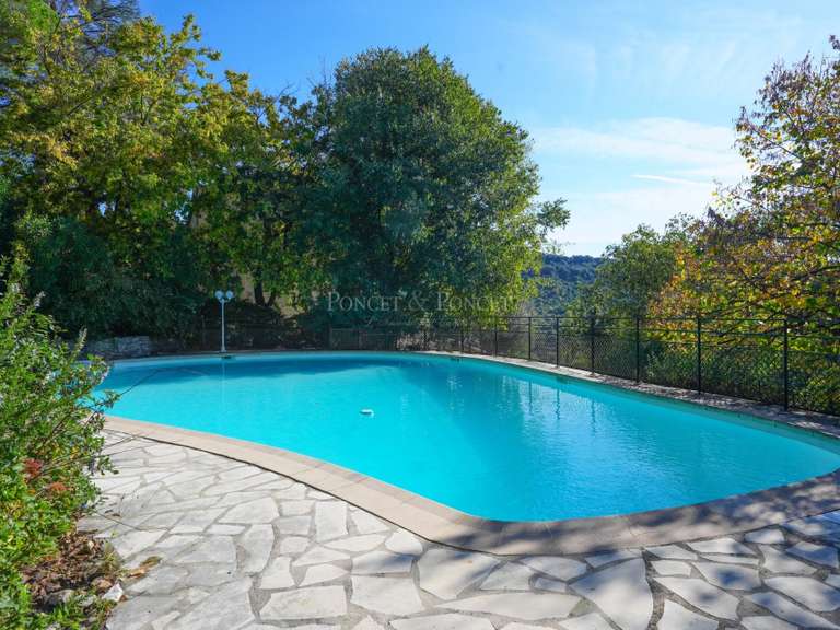 Maison Saint-Ambroix - 11 chambres - 750m²