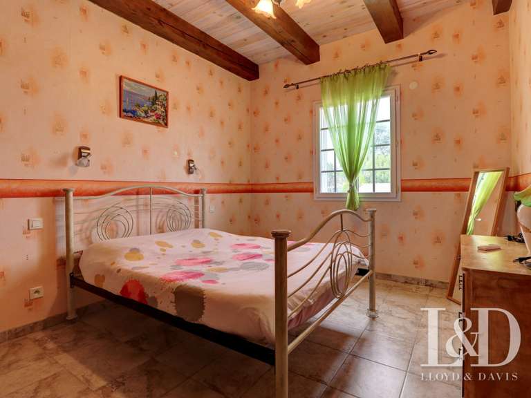 Maison Saint-Ambroix - 4 chambres - 175m²