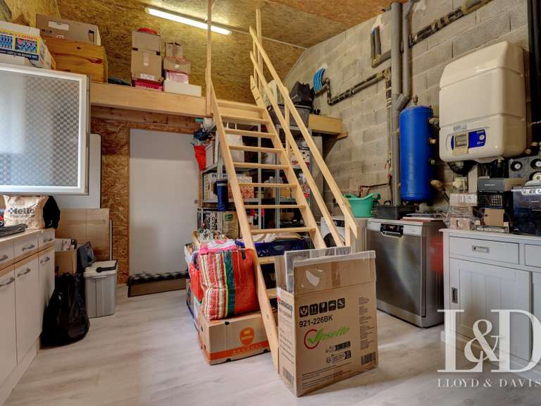 Maison Saint-Ambroix - 4 chambres - 175m²