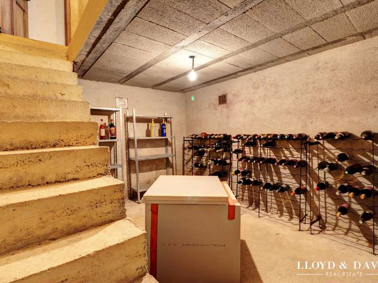 Maison Saint-Ambroix - 4 chambres - 175m²