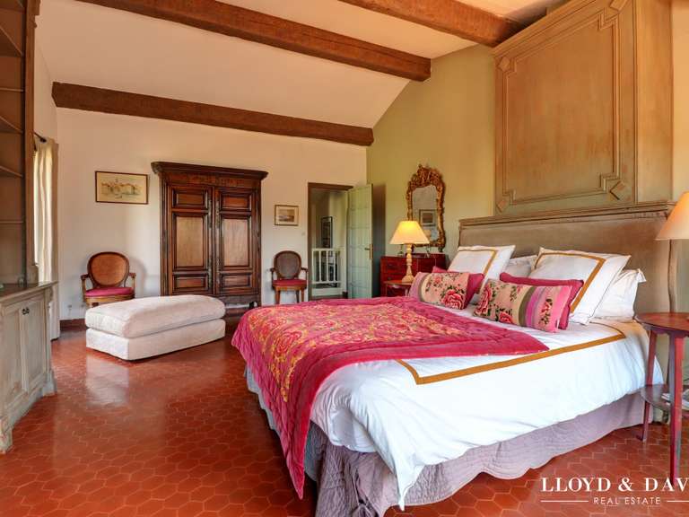 House Saint-Ambroix - 5 bedrooms - 204m²