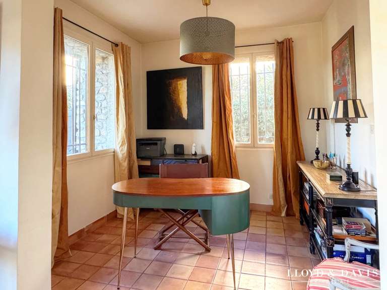 House Saint-Ambroix - 5 bedrooms - 204m²