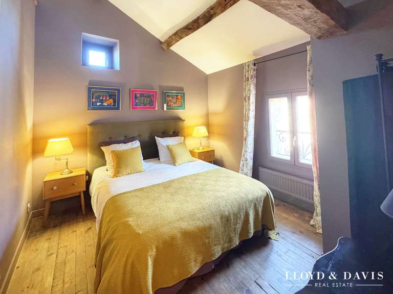 House Saint-Ambroix - 5 bedrooms - 204m²