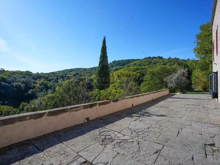 Propriété Saint-Ambroix - 15 chambres - 750m²