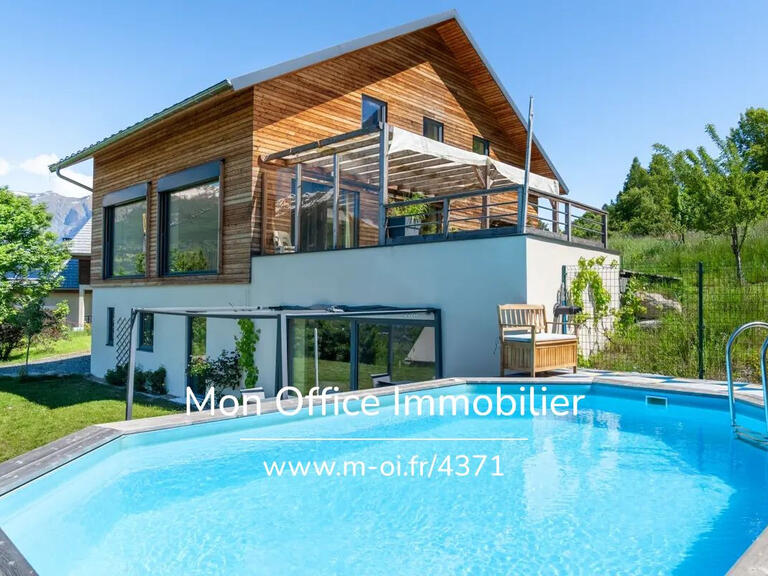 Chalet Saint-André-d'Embrun - 7 chambres - 255m²