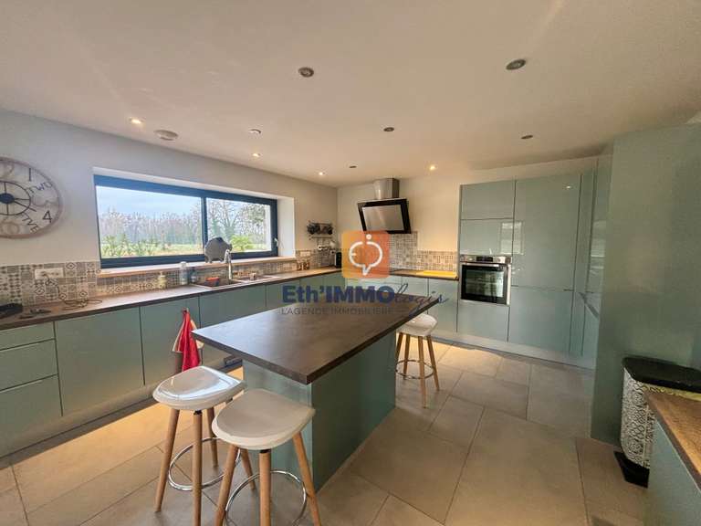 Maison Saint-André-de-Bâgé - 5 chambres - 180m²