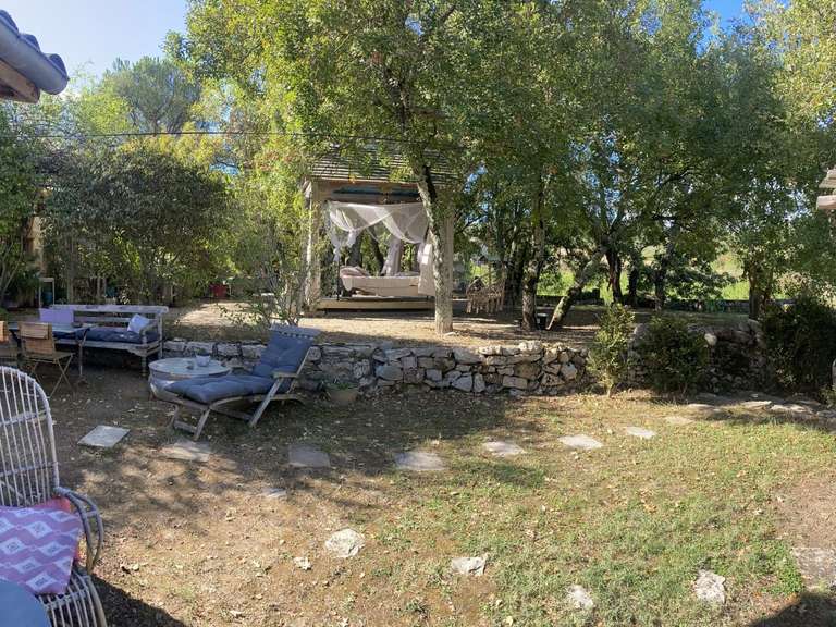 Maison Saint-André-de-Cruzières - 154m²