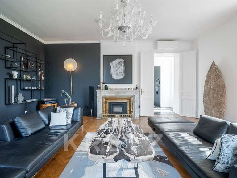 Castle Saint-André-de-Cubzac - 675m²
